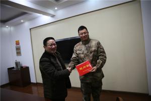 新春慰問(wèn)送溫暖，共敘軍民魚水情